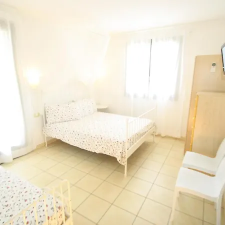 Apartment Albaluisa